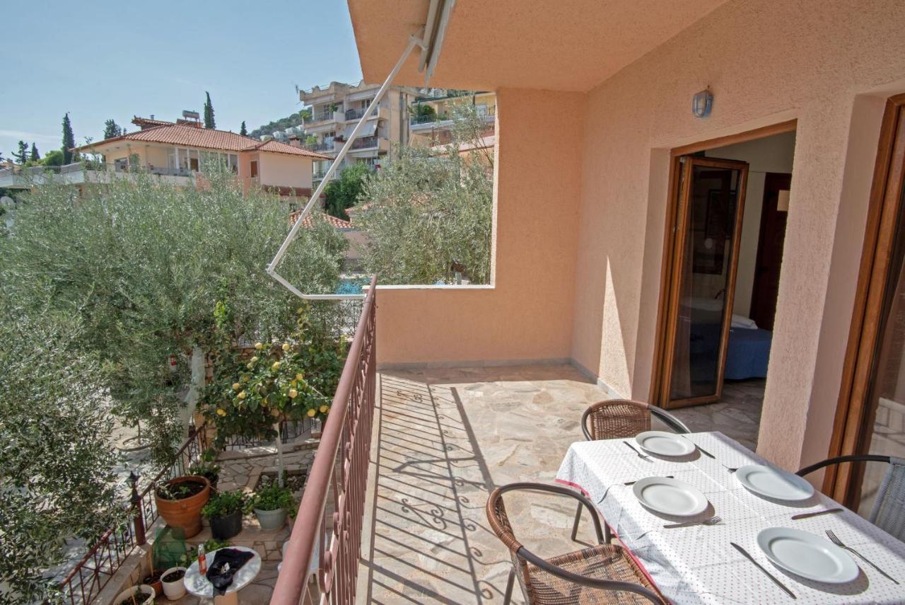 Kleoni Club Apartments Tolo Luaran gambar