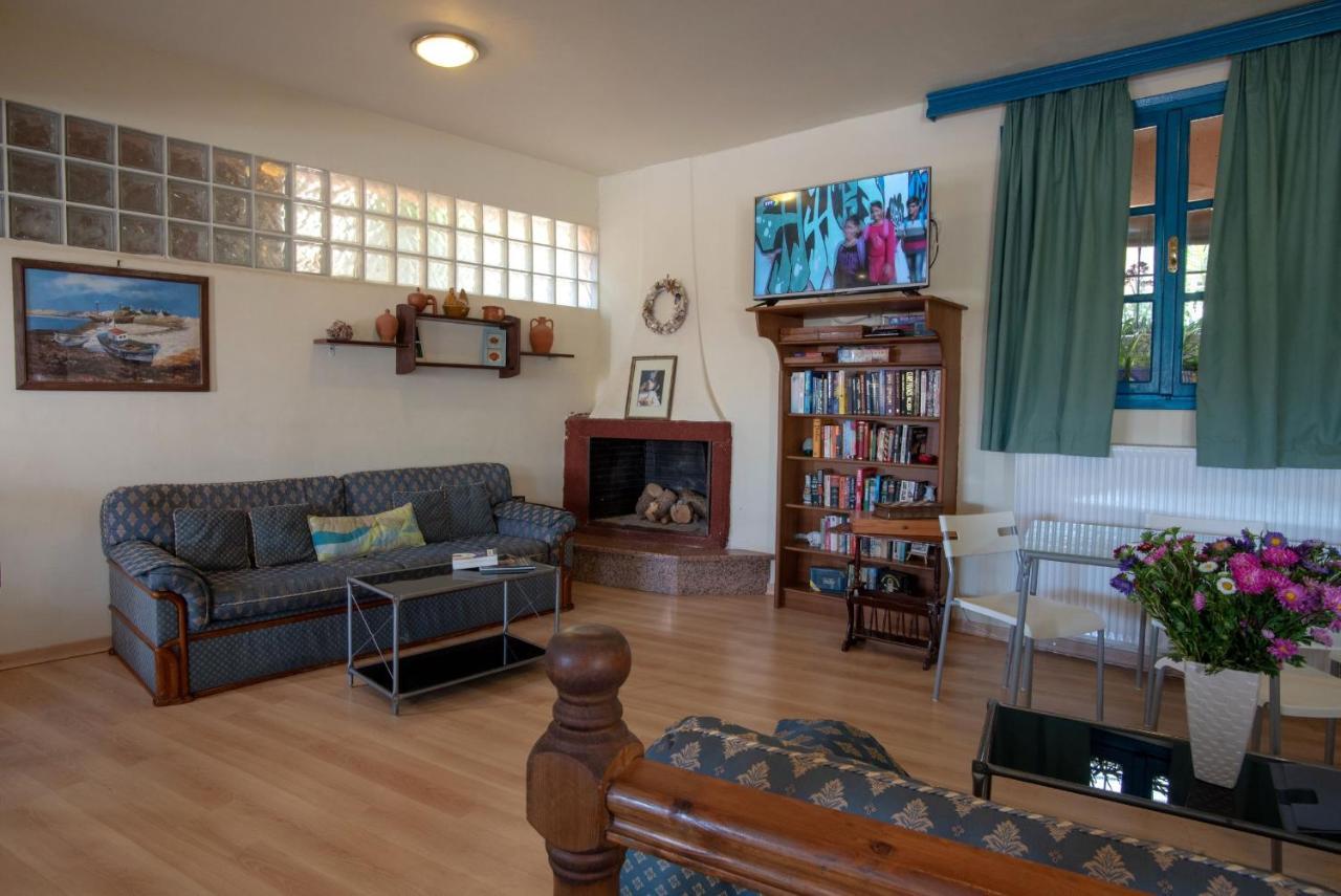 Kleoni Club Apartments Tolo Luaran gambar