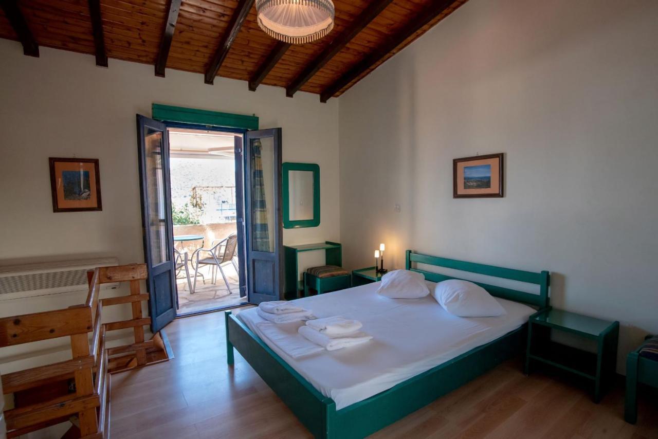Kleoni Club Apartments Tolo Luaran gambar