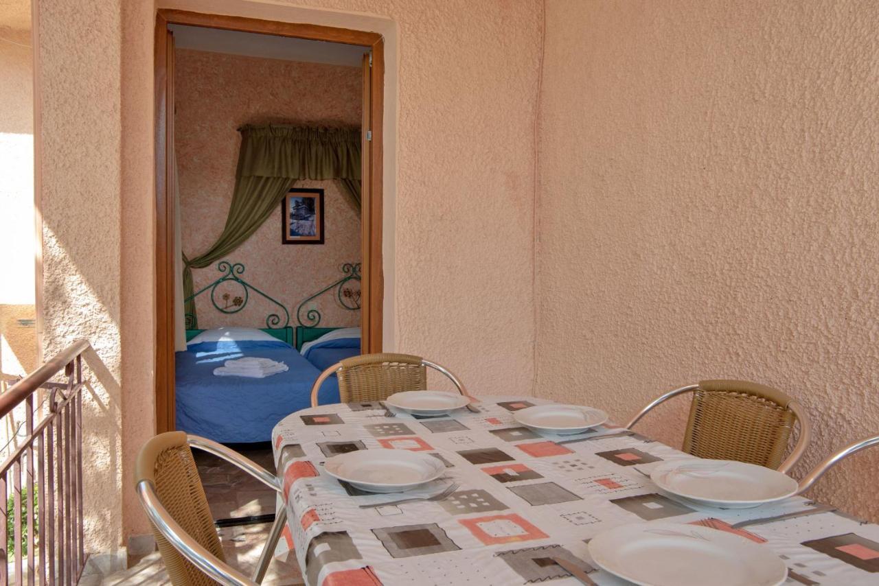 Kleoni Club Apartments Tolo Luaran gambar