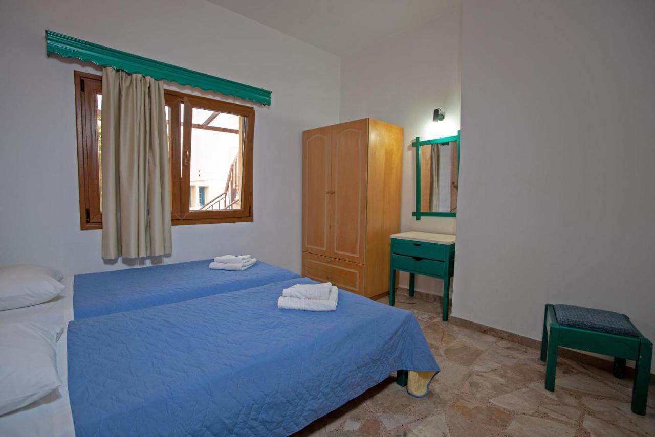 Kleoni Club Apartments Tolo Luaran gambar