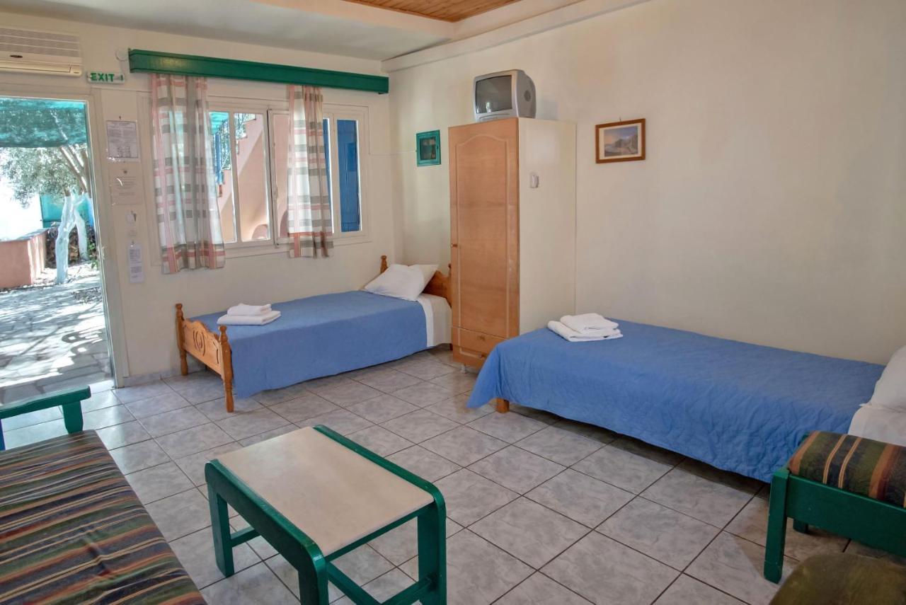 Kleoni Club Apartments Tolo Luaran gambar