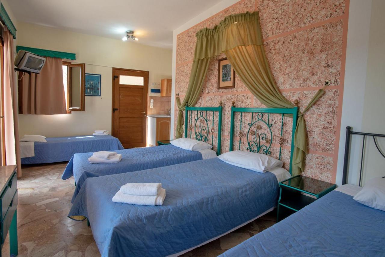 Kleoni Club Apartments Tolo Luaran gambar