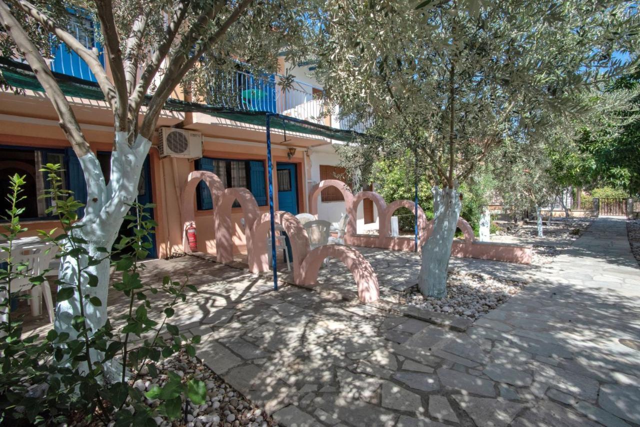 Kleoni Club Apartments Tolo Luaran gambar